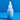 Eine blaue Glasflasche mit Farbverlauf mit der Aufschrift „Dewy Drop Deep Hydration Serum“ von INAO by essence, mit weißem Tropfverschluss auf leuchtend blauem Untergrund – Ihr täglicher Feuchtigkeitsschub mit Hyaluronsäure.