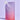 Auf einem hellvioletten Hintergrund steht ein Farbverlaufsbeutel mit weißem Ausguss und der Aufschrift „INAO by essence Fine Time Pore Minimizer Serum Refill“ – perfekt für unreine Haut.