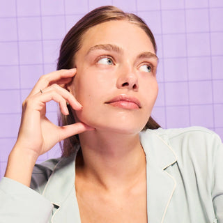 Pickel auf der Kopfhaut? Diese 5 Tipps helfen