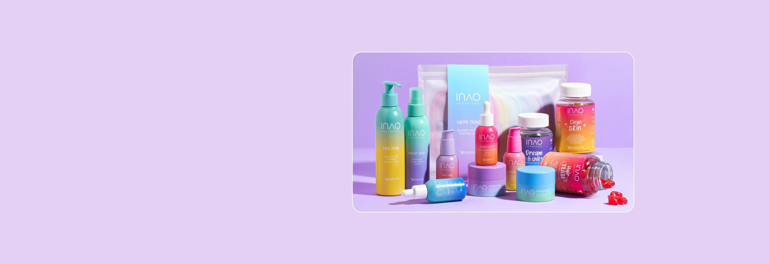 Alle INAO Produkte auf lila Hintergrund: Skincare, Seren, Cremes und Nahrungsergänzungsmittel mit bunten Verpackungen.