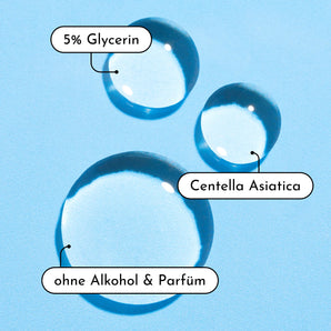 Drei klare Wassertropfen auf blauem Grund, beschriftet mit "5% Glycerin", "Centella Asiatica" und "ohne Alkohol & Parfüm". Unten: "Erfahre mehr über die Inhaltsstoffe von Clean Crush Mizellenwasser in den Produktdetails von INAO by essence.